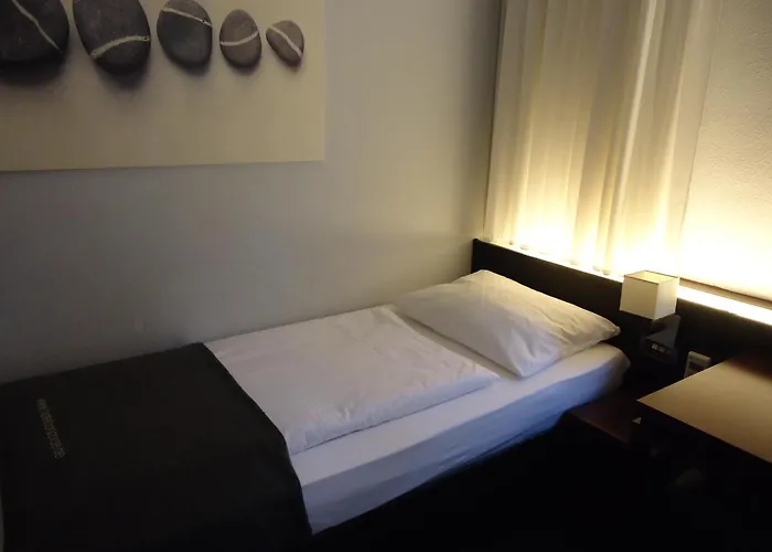 Concorde Hotel 4*